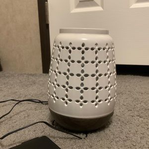 Ceramic LED Color Changing Essential Oil Diffuser